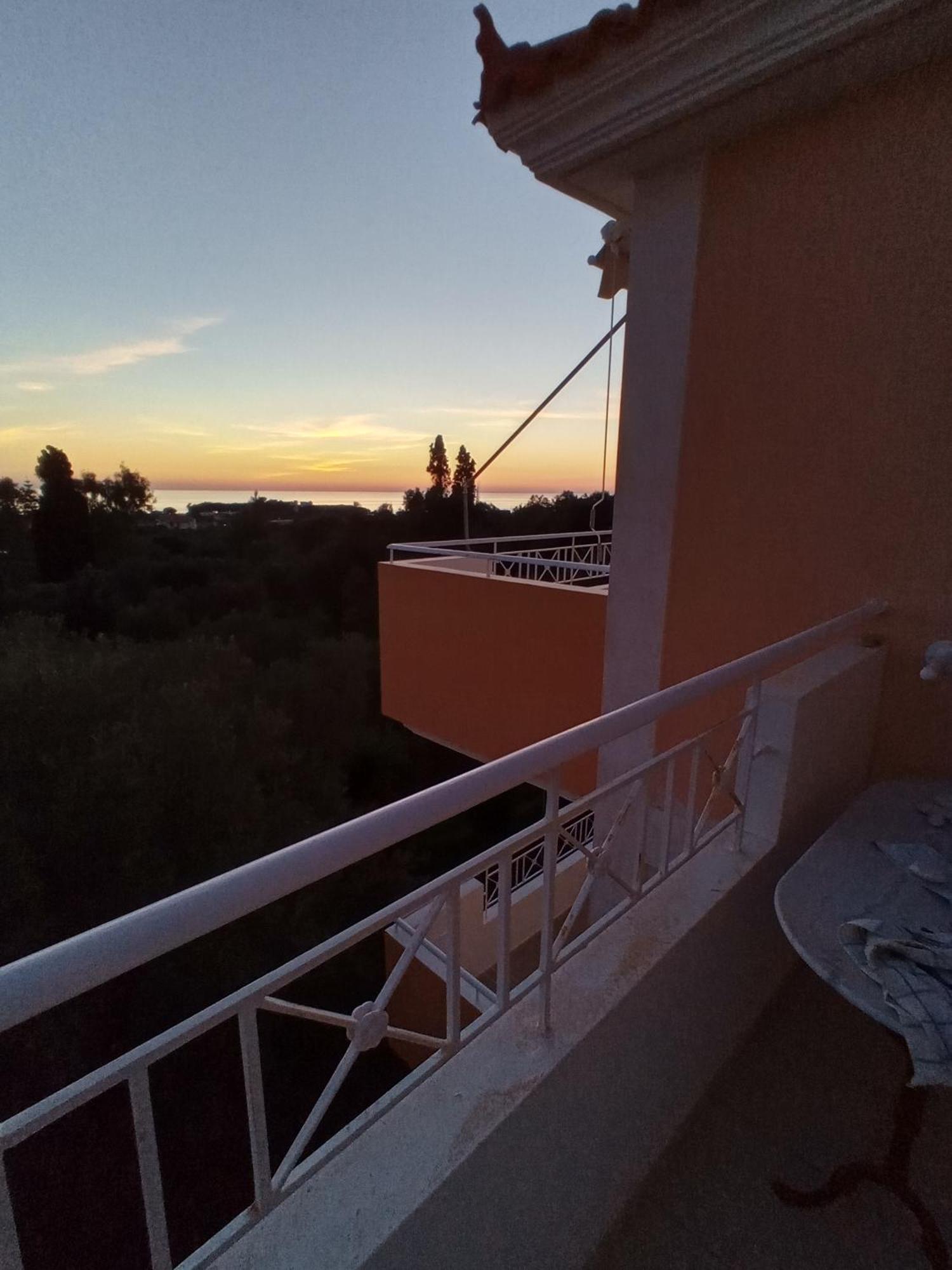 Helena Inn Svoronata Oda fotoğraf