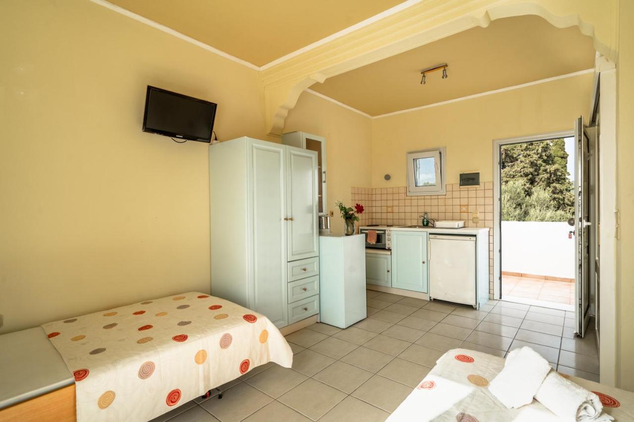 Helena Inn Svoronata Dış mekan fotoğraf