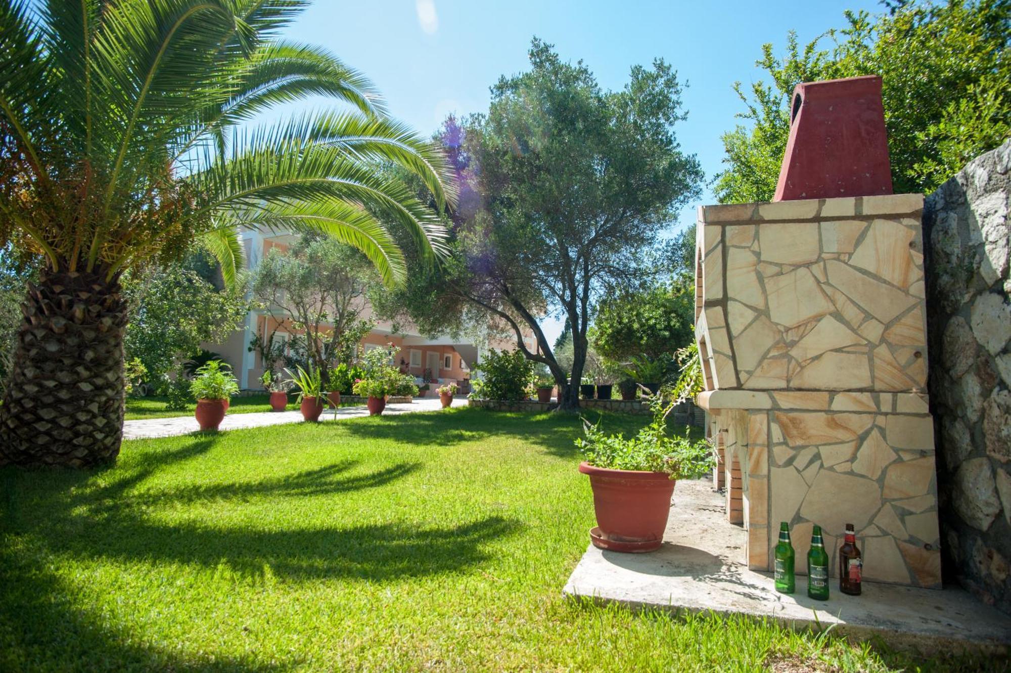 Helena Inn Svoronata Dış mekan fotoğraf