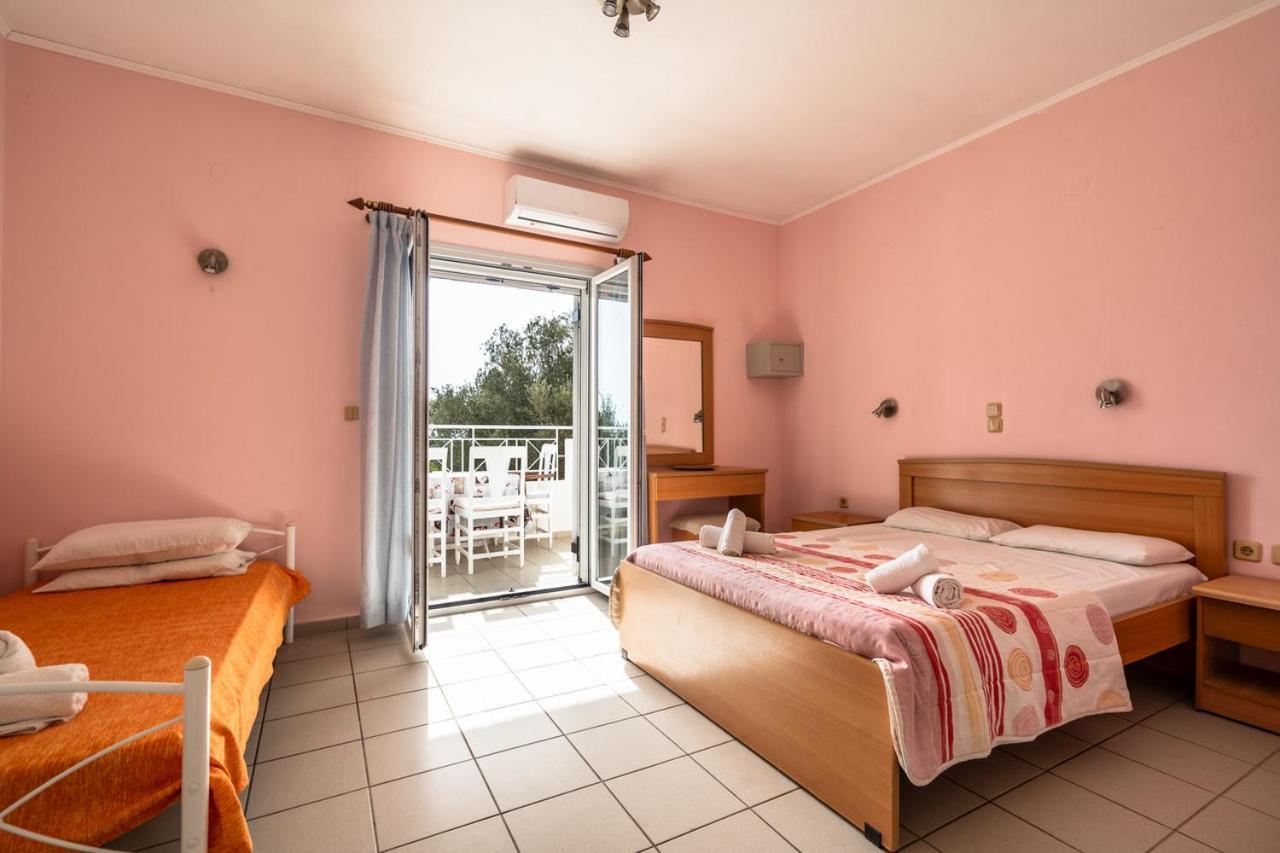 Helena Inn Svoronata Dış mekan fotoğraf