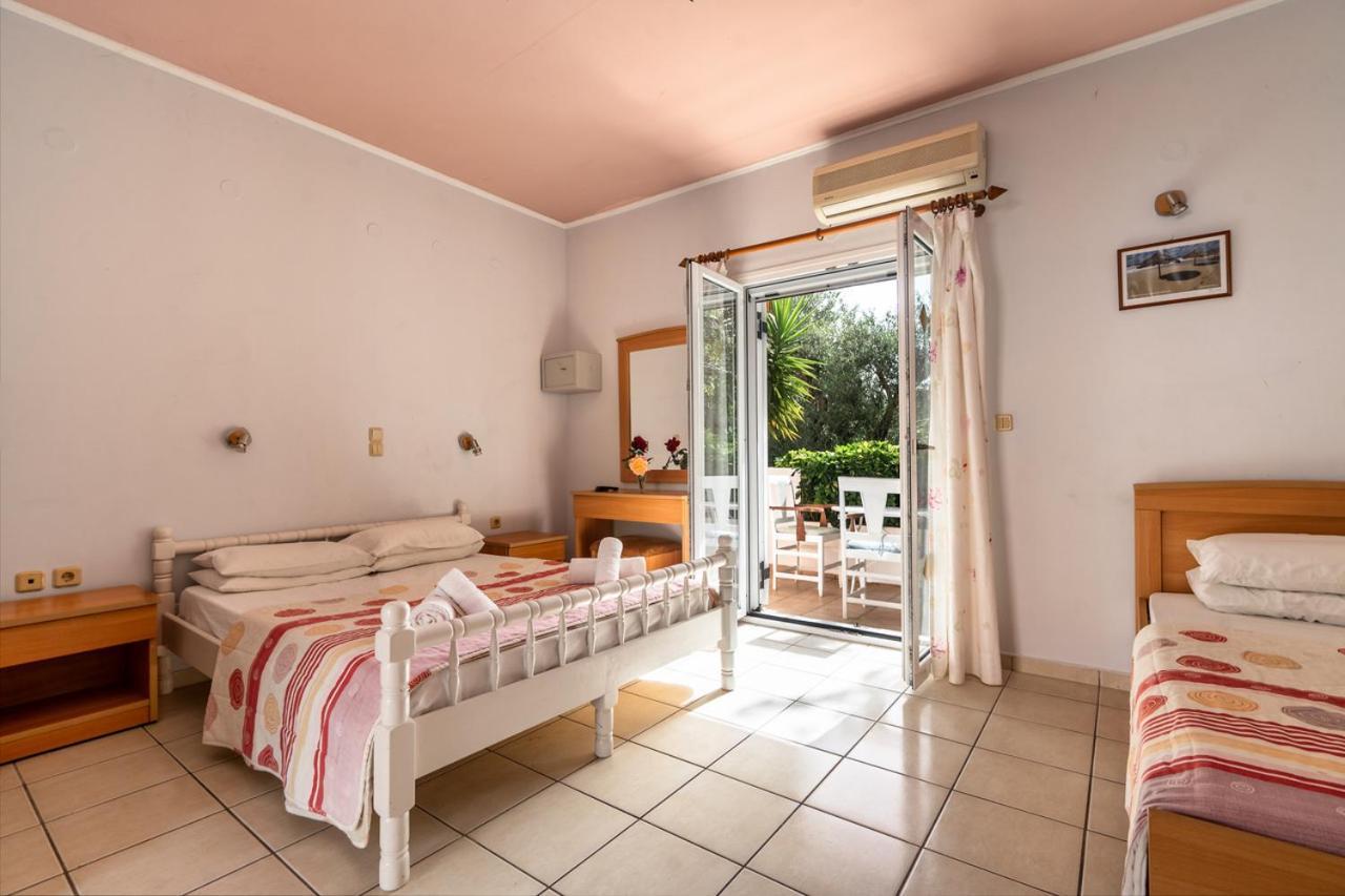 Helena Inn Svoronata Dış mekan fotoğraf